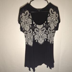 BLEU Medium Black White Floral Print Asymmetrical Hem Stretch Top Made in USA